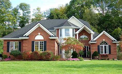 roof colors for brick homes